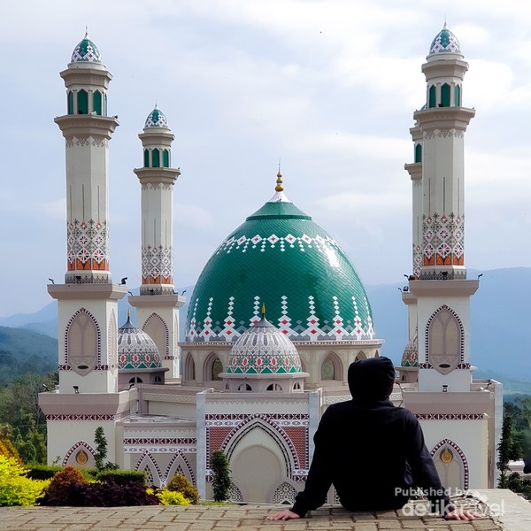Menghijaukan Cilacap: Masjid Baitul Anwar Jadi Pusat Kehidupan Berkelanjutan